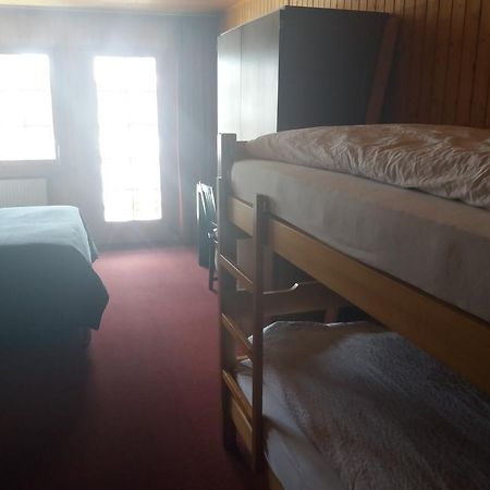 Hotel Schmitta Fiesch Ngoại thất bức ảnh