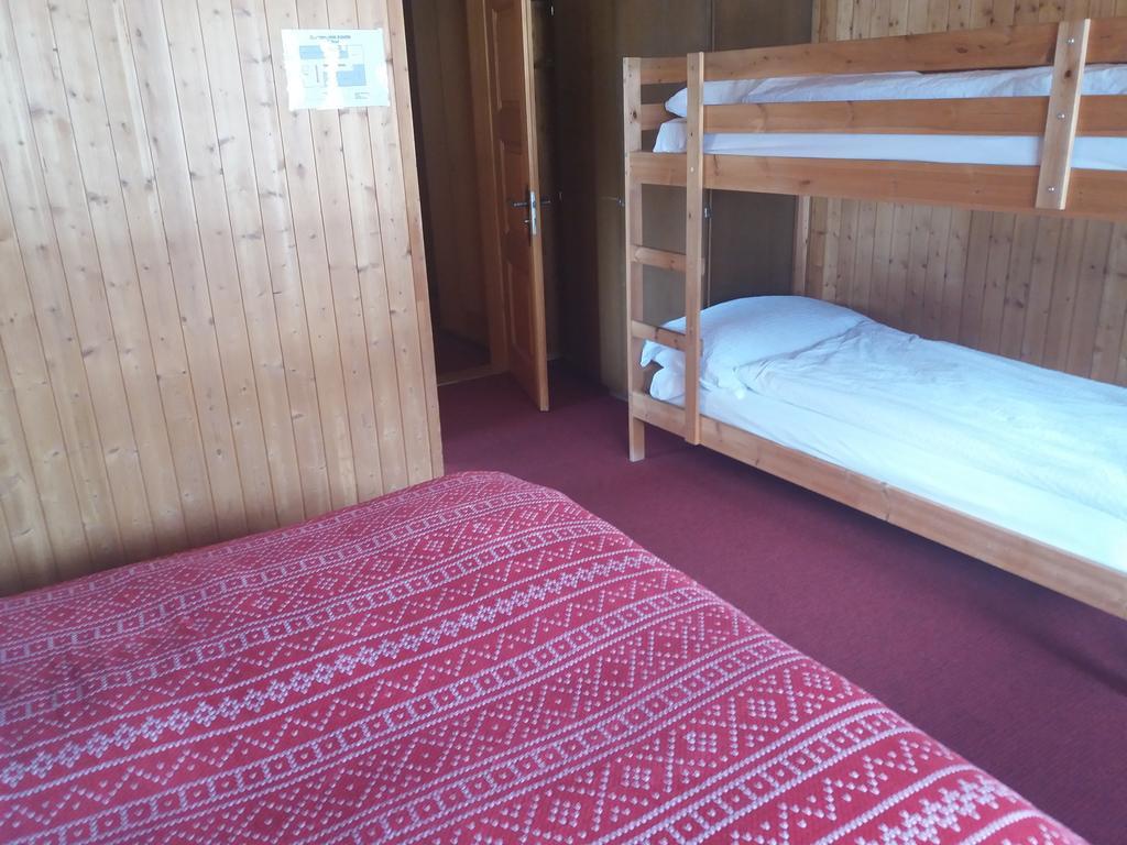 Hotel Schmitta Fiesch Ngoại thất bức ảnh